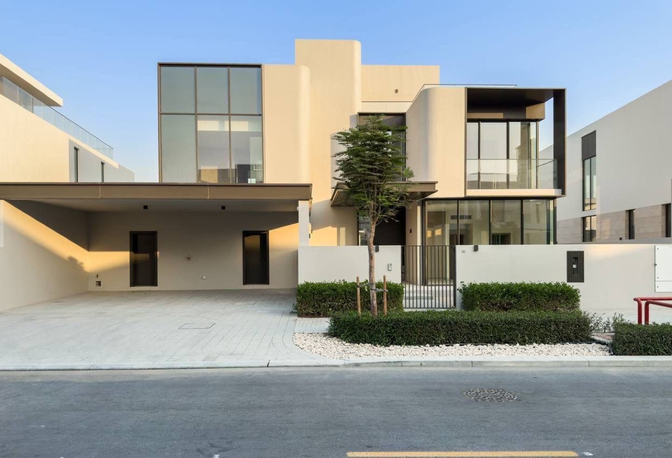 The questions behind an off-plan purchase.