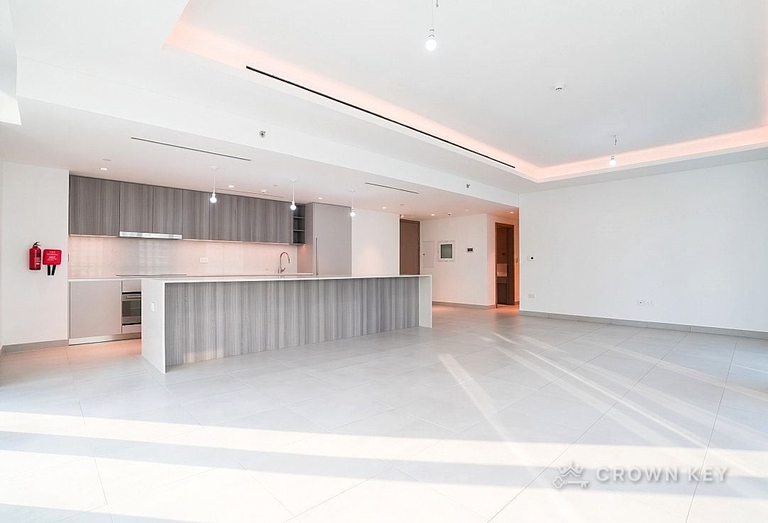 Three-bedroom apartment in Laurel, photo 3