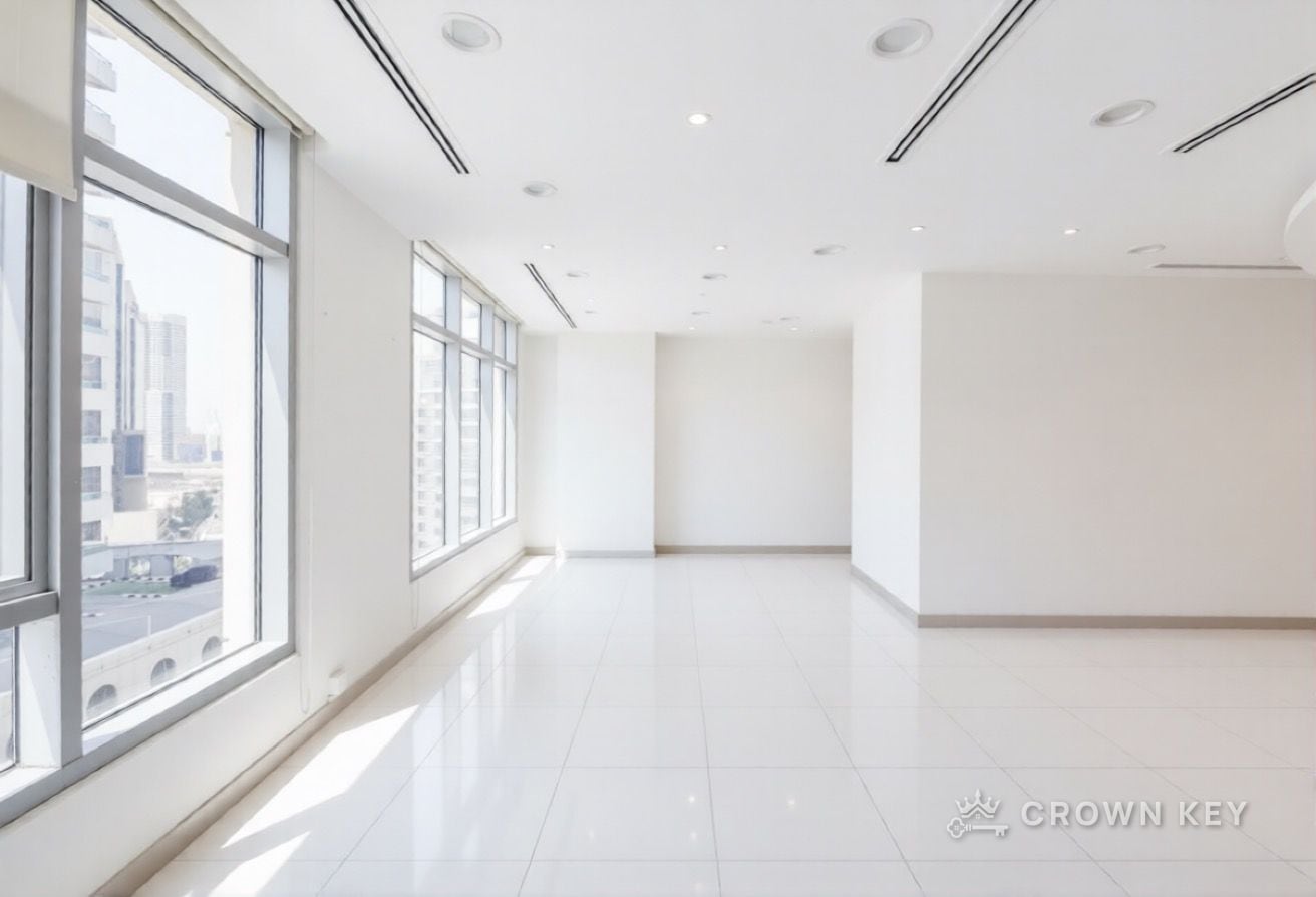 Office Space in Grosvenor Business Tower, photo 4