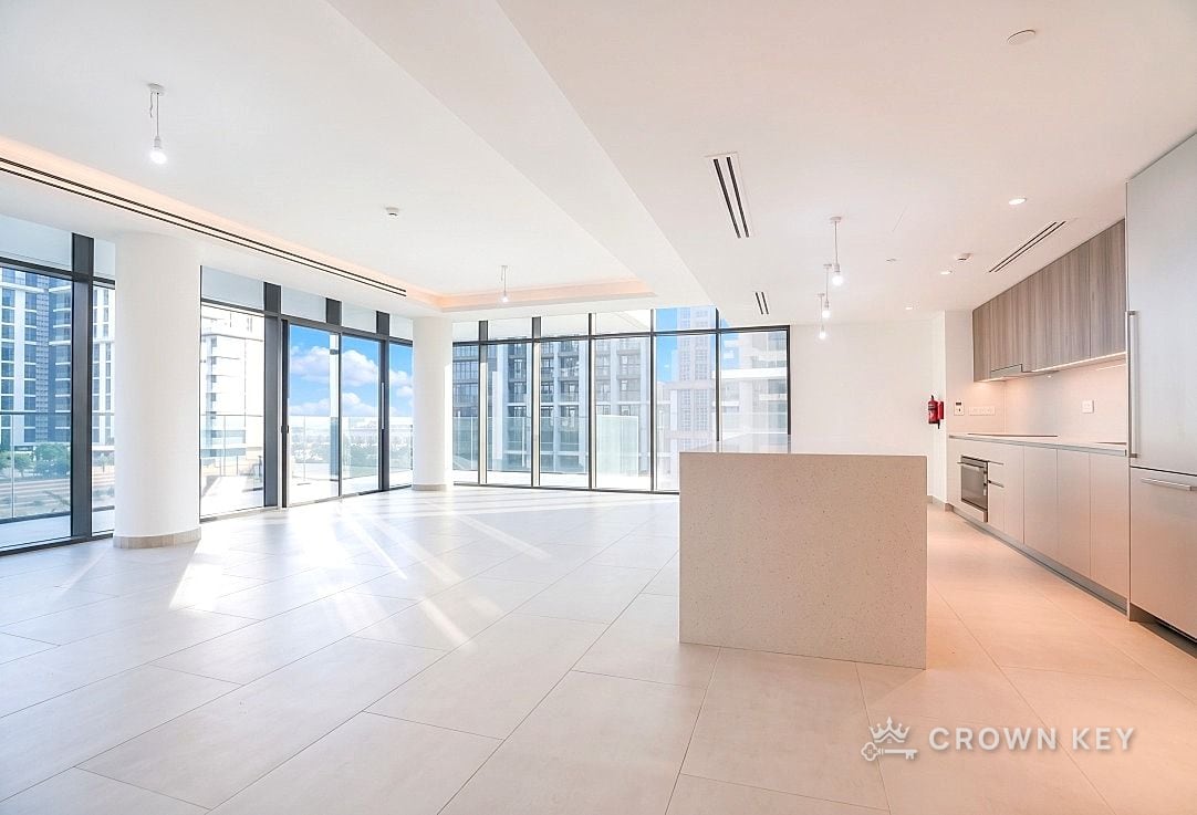 Three-bedroom apartment in Laurel, photo 1