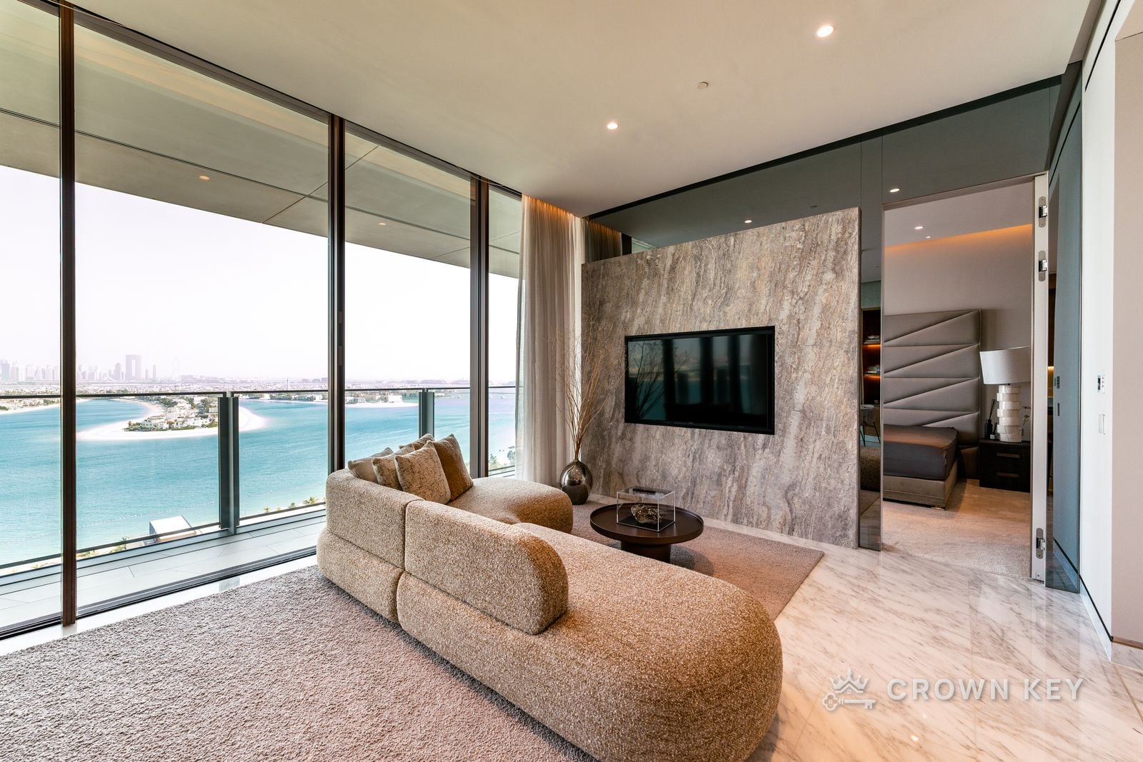 Two-bedroom apartment in The Royal Atlantis Tower A, photo 1