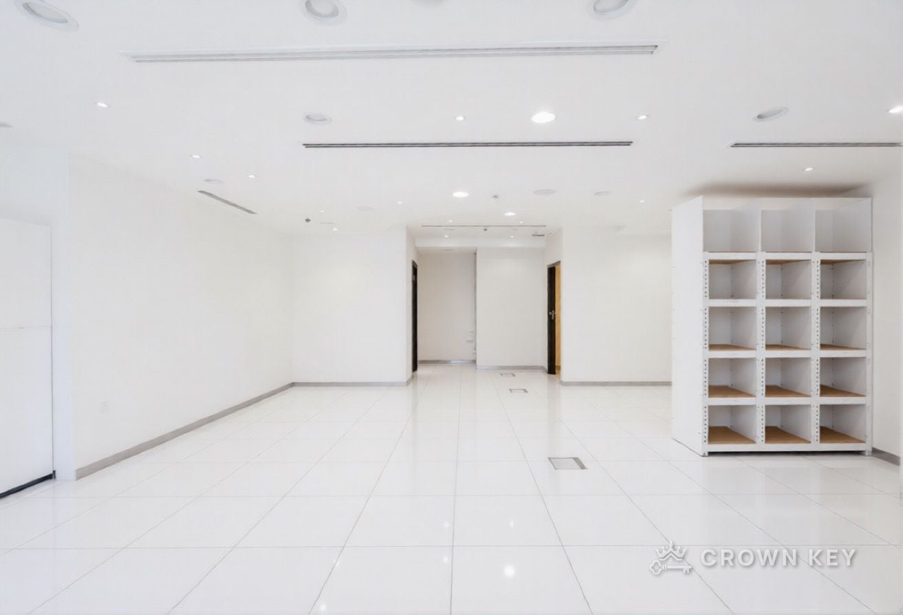 Office Space in Grosvenor Business Tower, photo 5