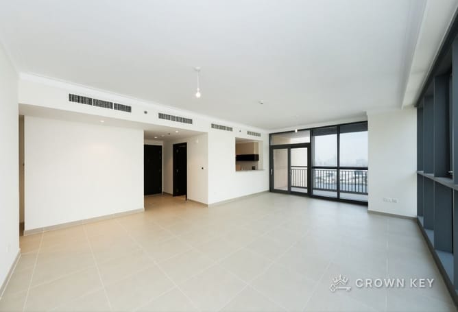 Two-bedroom apartment in Dubai Creek Residences South Tower 2